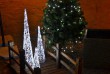 Vianočný akrylový ihlan 60 cm - studeno biely, do zásuvky
